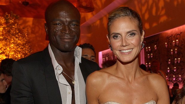 Split now official  ... Seal and Klum.