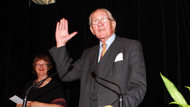 Malcolm Fraser accepts his NSW Premiers Literary Award prize for book of the year.
