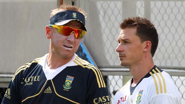 Any Ideas? ... South Africa's bowling coach Allan Donald and Test spearhead Dale Steyn talk tactics, not Melbourne Cup tips.