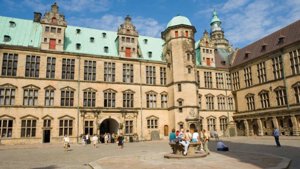 The courtyard at Kronborg where Shakespeare representations take place.