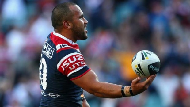 Sam Moa: Time to organise the defence.