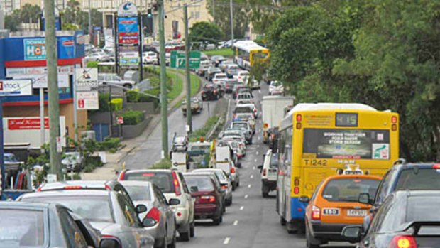 Traffic gridlock on Moggill Road, approaching the Indooroopilly roundabout.