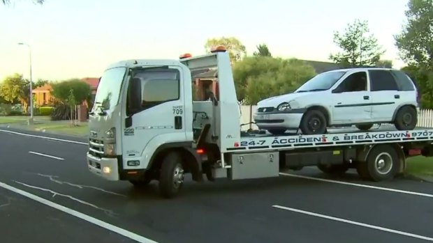 Barina being towed in Narre Warren.