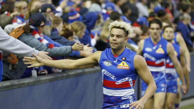MELBOURNE, AUSTRALIA - MAY 27: Jason Johannisen of the Bulldogs acknowledges the fans after the round 10 AFL match between the Western Bulldogs and the St Kilda Saints at Etihad Stadium on May 27, 2017 in Melbourne, Australia. (Photo by Darrian Traynor/Getty Images)