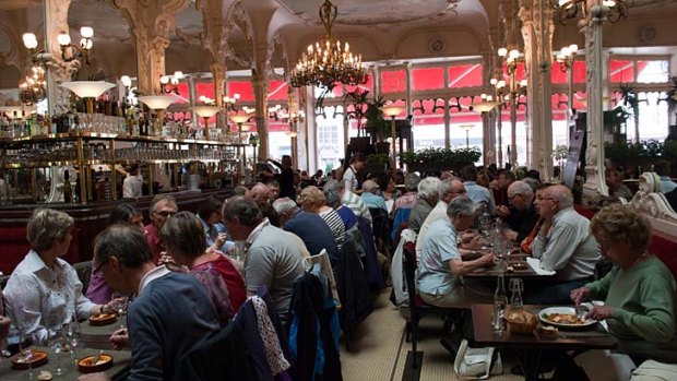 La Grand Cafe, Moulins.
