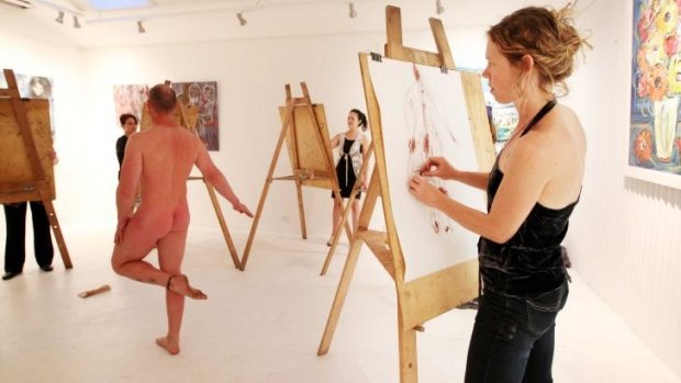 Life drawing is becoming increasingly popular.