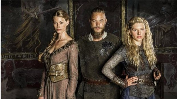 Alyssa Sutherland as Queen Aslaug, Travis Fimmel as King Ragnar and Katheryn Winnick as Queen Lagertha.