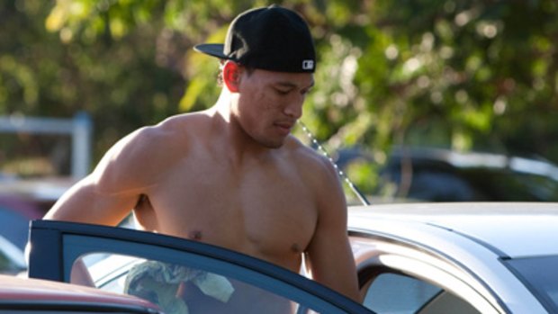 He's outta here... Israel Folau, set to announce his defection to rugby union, leaves Brisbane Broncos training yesterday.