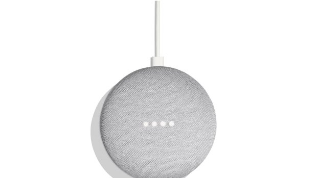 Google Home Mini: elegant with touch-sensitive controls