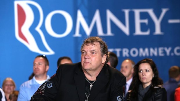 Meat Loaf supports Mitt Romney at a campaign event.