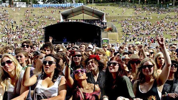 Fans lap up the music at the 2011 Splendour in the Grass.