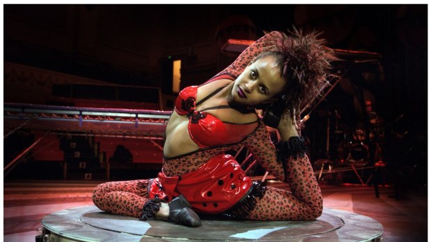 Sosina Wogayehu, Circus Oz performer from Ethiopia.
