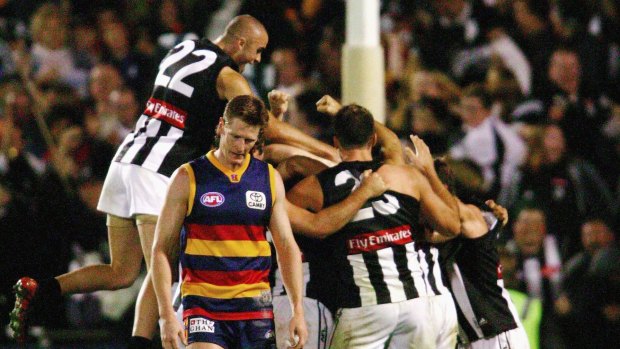 Adelaide v Collingwood, Round 7, 2003. 