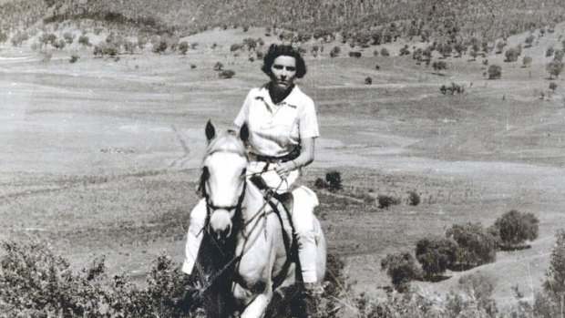 A marvellous life ... Elyne Mitchell and her Silver Brumby.