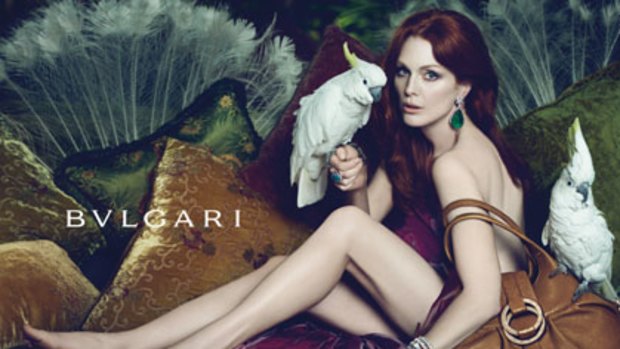 Julianne Moore sexes up Bulgari