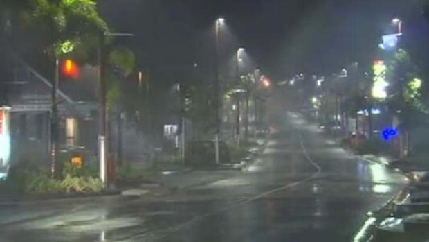 Strong wind and rain batters north Queensland.