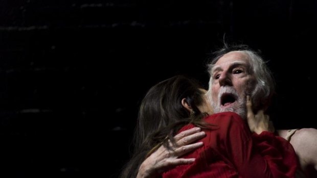 Peter Carroll is bravely vulnerable as Oedipus Rex. 