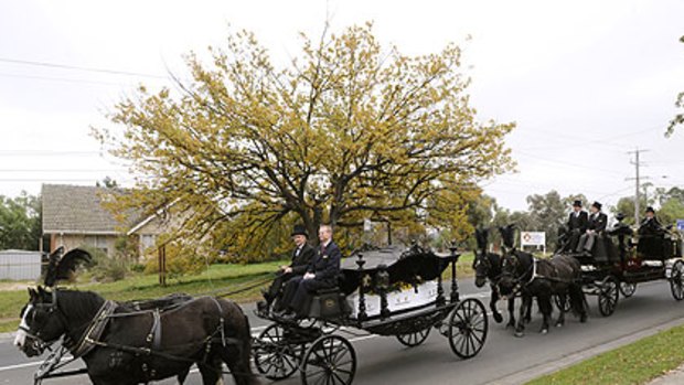 Horse-drawn hearses marked Sue Evans' and Robert O'Sullivan's kindness to animals.