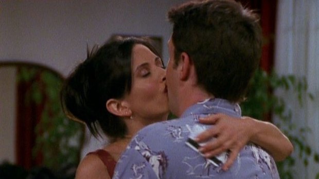 Are Monica and Chandler dating in real life?