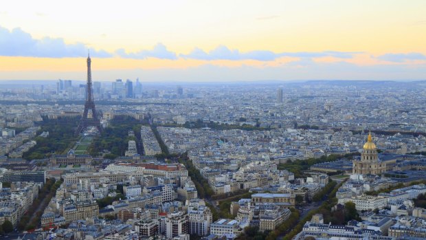 For the best view in Paris, head not to the Eiffel Tower, but to Tour Montparnasse.