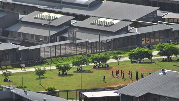 Christmas Island: Number of asylum seekers held at detention centres has fallen.