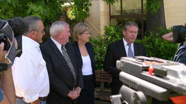 Larry Graham, Max Trenorden, Liz Constable and Colin Barnett  call for the establishment of a Parliamentary Standards Commissioner in November 2006.