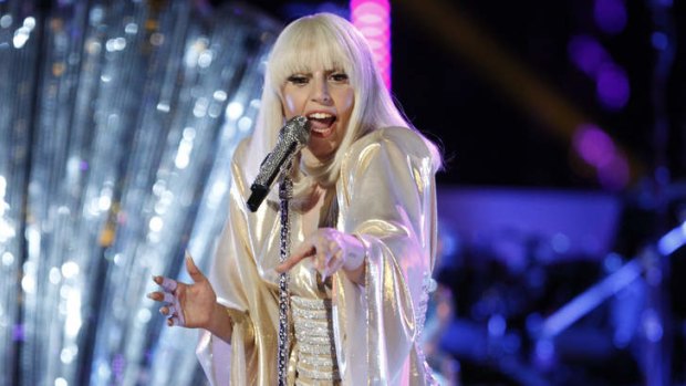 Lady Gaga attacked by cuddly but poisonous slow loris on video shoot.