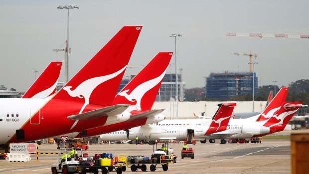 Qantas faces a "unique opportunity" to replace its remaining 747 fleet with "new next-generation aircraft".