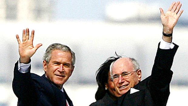 US President George Bush and former prime minister John Howard tour Sydney Harbour in 2007.