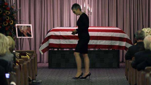 Jamie Lee Curtis at her father's funeral.