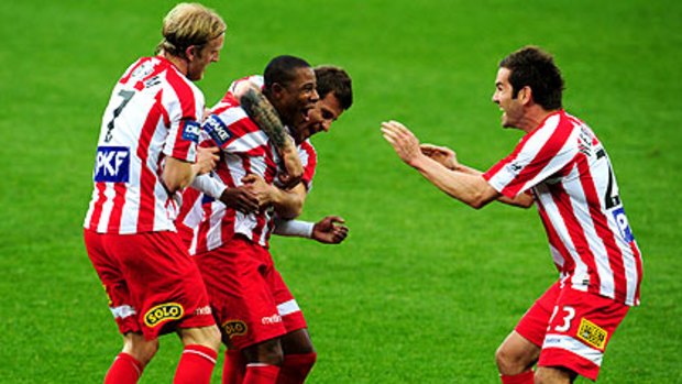 Melbourne Heart expects to host Victory in front of a capacity crowd.