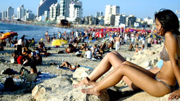 Sans snobbery: Tel Aviv beach, Israel.