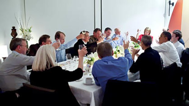 US President Barack Obama, second from right, meets with technology industry executives.