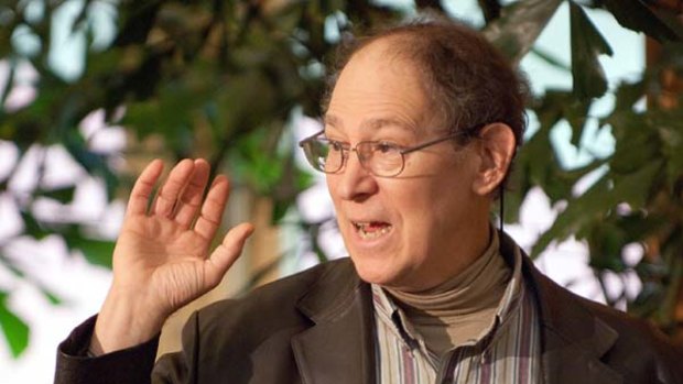 Stephen Schneider, a Stanford University scientist who served on the international research panel on global warming, has died.