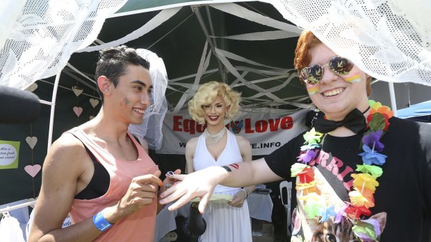 Marilyn Monroe watched couples say "I do" at the Midsumma Carnival.