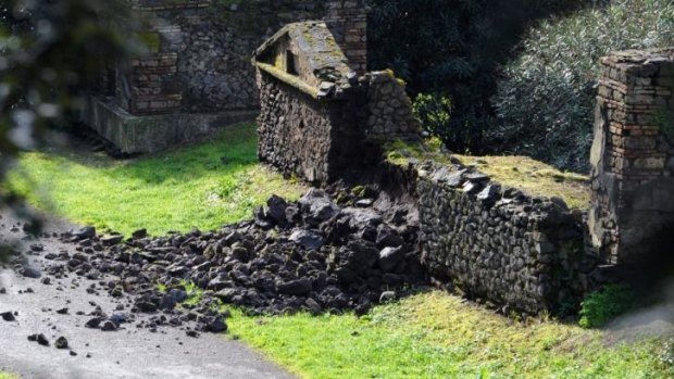 The damaged wall at the Necropolis of Porta Nocera in Pompeii.