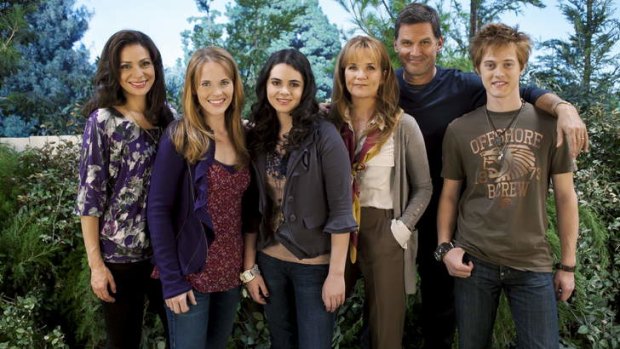 Spot the similarities.. the two families in <i>Switched at Birth</i>.