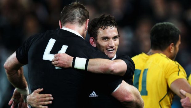 Battle of the No.10s ...  Aaron Cruden came out on top.