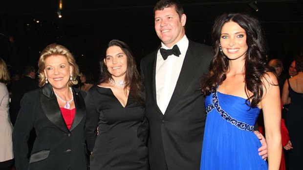 Ros, Gretel, James and Erica Packer.