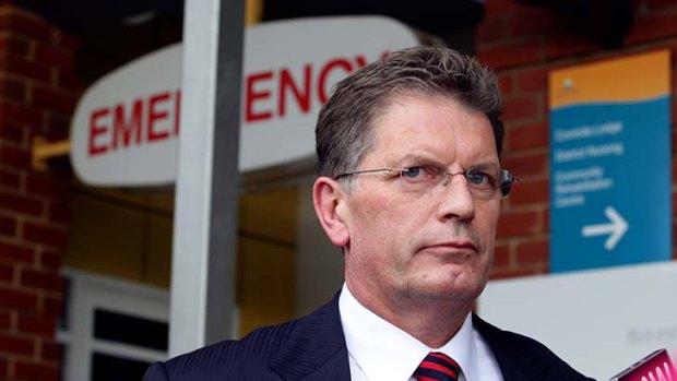 Premier Ted Baillieu says he was unaware of the meeting between Michael Kapel and Sir Ken Jones.