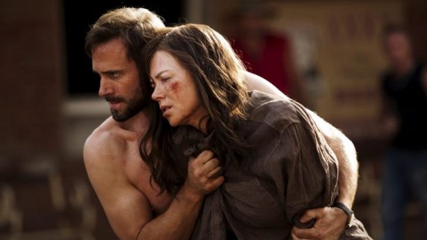 Joseph Fiennes and Nicole Kidman, whose children are missing and whose marriage is falling apart in <i>Strangerland</i>.