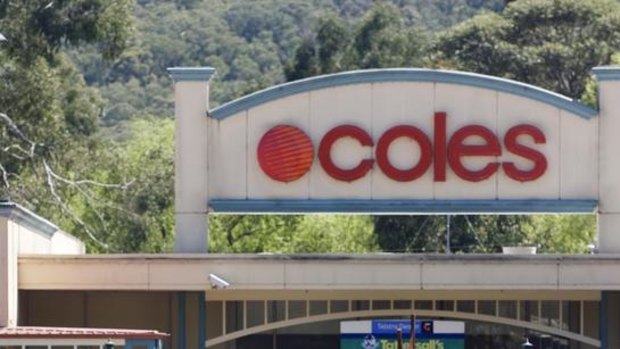 IGA wants an inquiry into the dominance of Coles and Woolwooths.