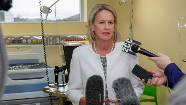 Assistant Health Minister Fiona Nash intervened to have a food ratings website pulled down.