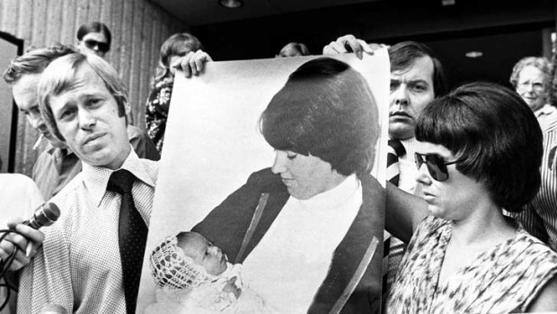 Campaigning spirit &#8230; years of anguish tormented Michael and Lindy Chamberlain, pictured in 1981, after Azaria's death.