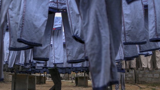 The traditional denim dyeing process uses about 200 litres a pair, but an Australian innovation is hoping to make the process water neutral. 