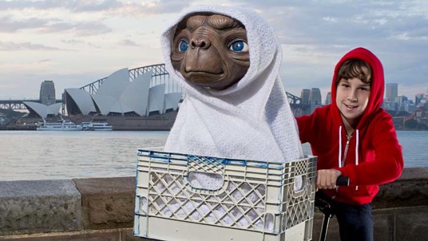 Sydney welcomes the famous extra terrestrial.