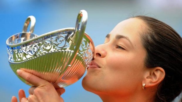 Ana Ivanovic kisses the trophy