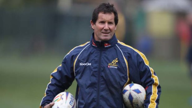 "The Reds have had the benefit of the Brumbies experience where the Brumbies denied them that momentum" ... Robbie Deans.
