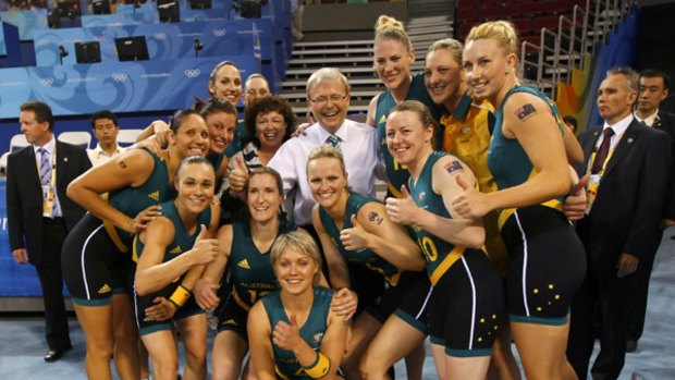 Prime Minister Kevin Rudd with Australian women's basketball team the Opals.