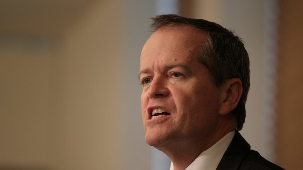 Opposition Leader Bill Shorten's party is expected to back new data retention laws if the government accepts a committee's suggested changes.
